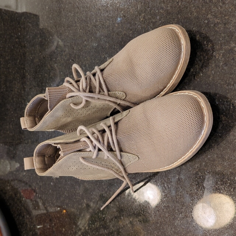 Boys Steve Madden dress/casual shoes